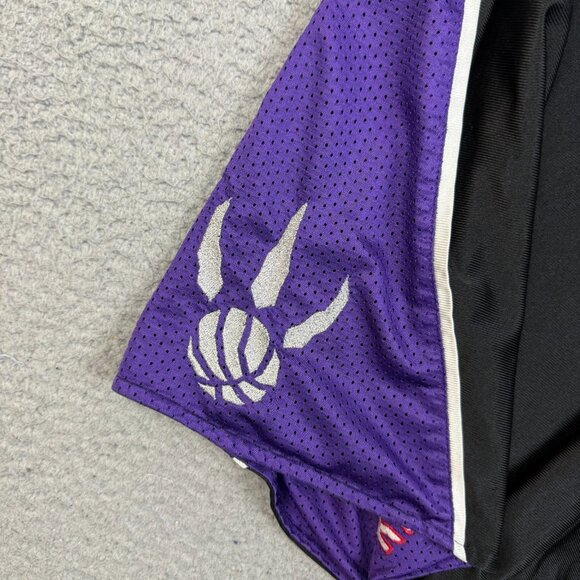 NIKE Toronto Raptors Vtg Basketball Shorts Extra Large Purple Black Reversible - Picture 7 of 11